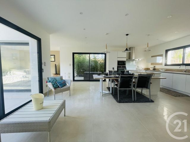 maison à vendre - 4 pièces - 121.73 m2 - PERPIGNAN - 66 - LANGUEDOC-ROUSSILLON - Century 21 Côté Sud Immo