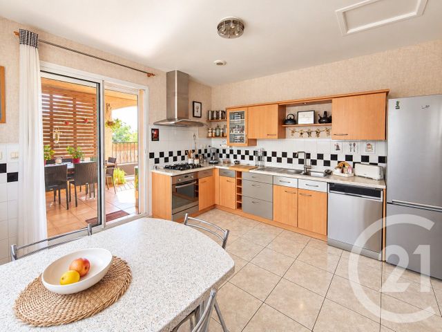 maison à vendre - 6 pièces - 180.0 m2 - SALEILLES - 66 - LANGUEDOC-ROUSSILLON - Century 21 Côté Sud Immo