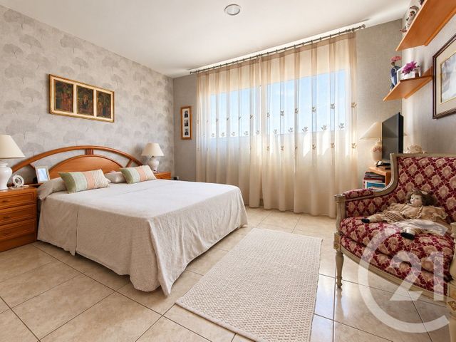 maison à vendre - 6 pièces - 180.0 m2 - SALEILLES - 66 - LANGUEDOC-ROUSSILLON - Century 21 Côté Sud Immo