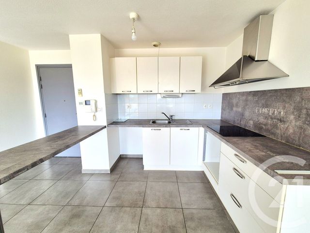 Appartement F3 à vendre - 3 pièces - 68.16 m2 - CABESTANY - 66 - LANGUEDOC-ROUSSILLON - Century 21 Côté Sud Immo